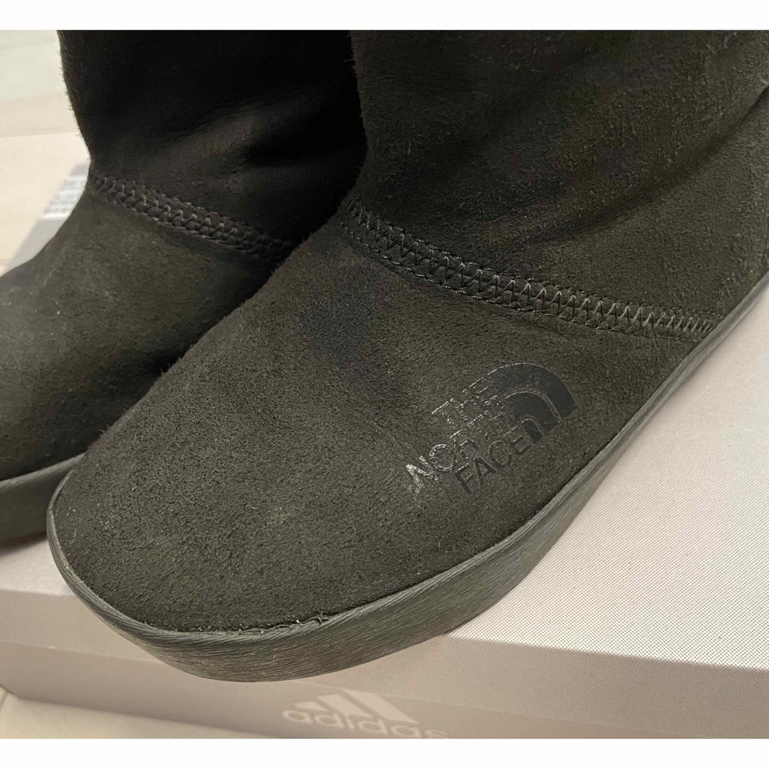 THE NORTH FACE(ザノースフェイス)の【再値下げ】ノースフェイス　スエード　ショートブーツ　19センチ キッズ/ベビー/マタニティのキッズ靴/シューズ(15cm~)(ブーツ)の商品写真