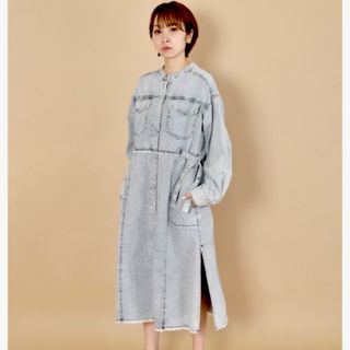 ダブルクローゼット(w closet)のW closet バンドカラーデニムワンピ(ひざ丈ワンピース)