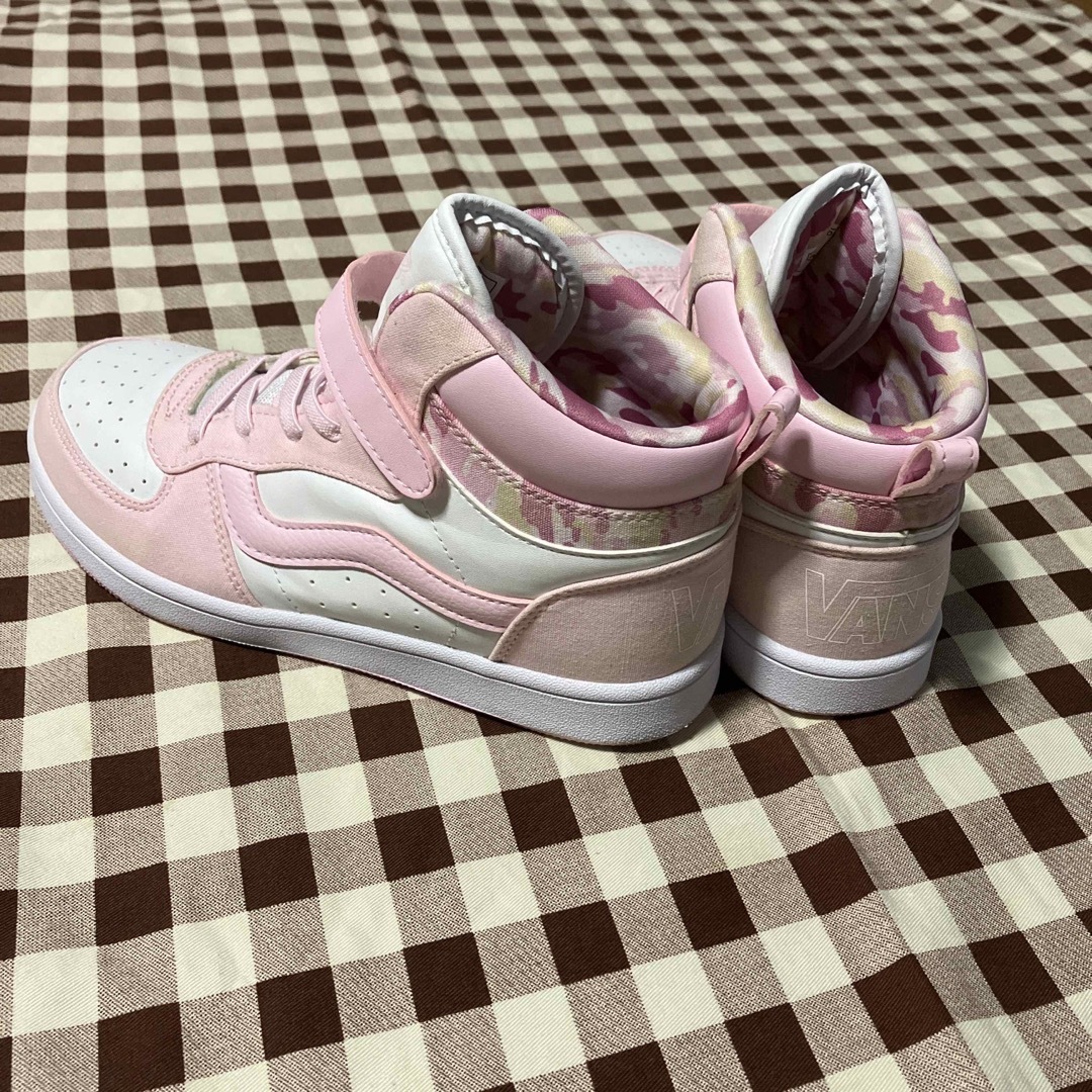 VANS - VANS ハイカット迷彩スニーカー 23の通販 by にこにこショップ