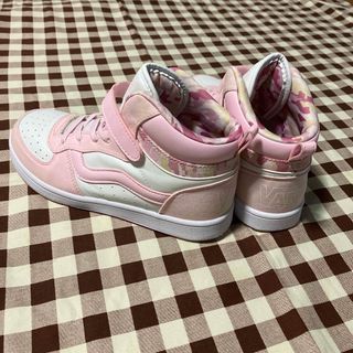 ヴァンズ(VANS)のVANS  ハイカット迷彩スニーカー　23(スニーカー)