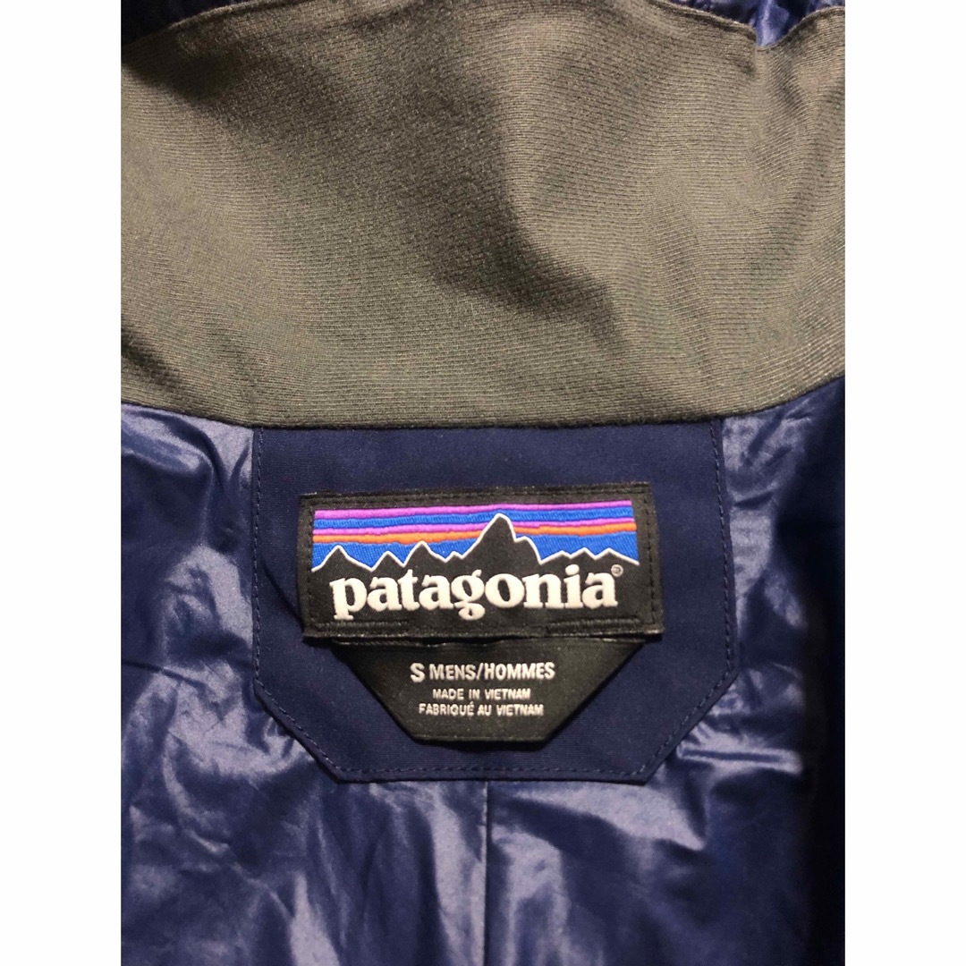 patagonia(パタゴニア)の美品　パタゴニア  パウダーボウルジャケット　Sサイズ スポーツ/アウトドアのスノーボード(ウエア/装備)の商品写真