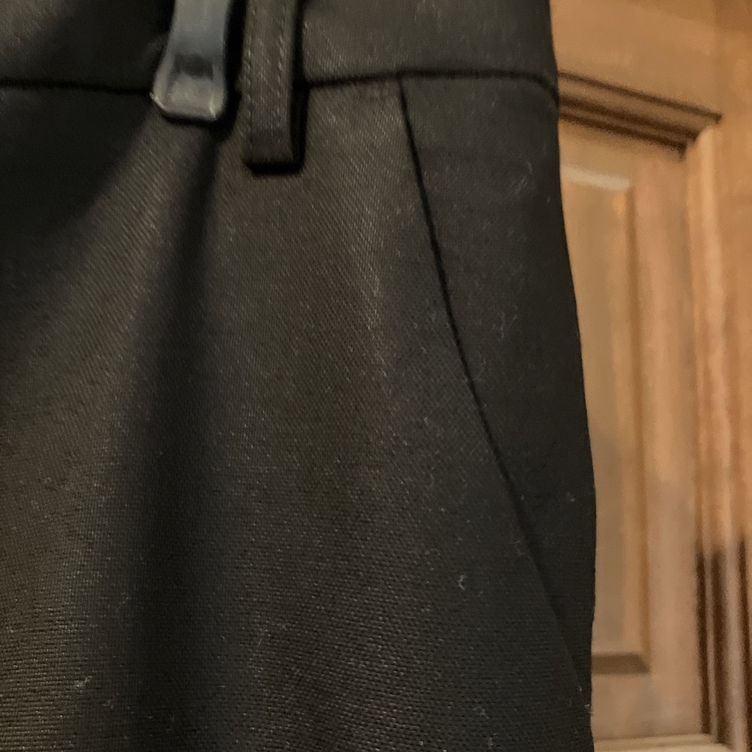 dinos(ディノス)の最終価格　ダーマ　マフウールシルクストレッチ9部丈綺麗目パンツ　ブラック レディースのパンツ(クロップドパンツ)の商品写真