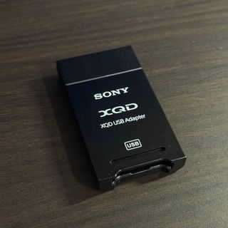 ソニー(SONY)の【SONY】XQD USBアダプター(その他)