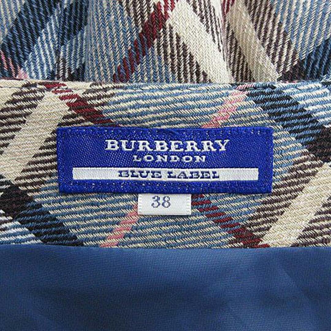 BURBERRY BLUE LABEL(バーバリーブルーレーベル)のバーバリーブルーレーベル チェック スカート フレア 青 ベージュ ボトムス レディースのスカート(ひざ丈スカート)の商品写真
