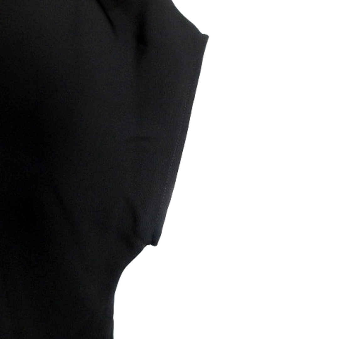 22 OCTOBRE(ヴァンドゥーオクトーブル)の22オクトーブル ブラウス カットソー 半袖 サイドスリット 38 黒 トップス レディースのトップス(シャツ/ブラウス(半袖/袖なし))の商品写真