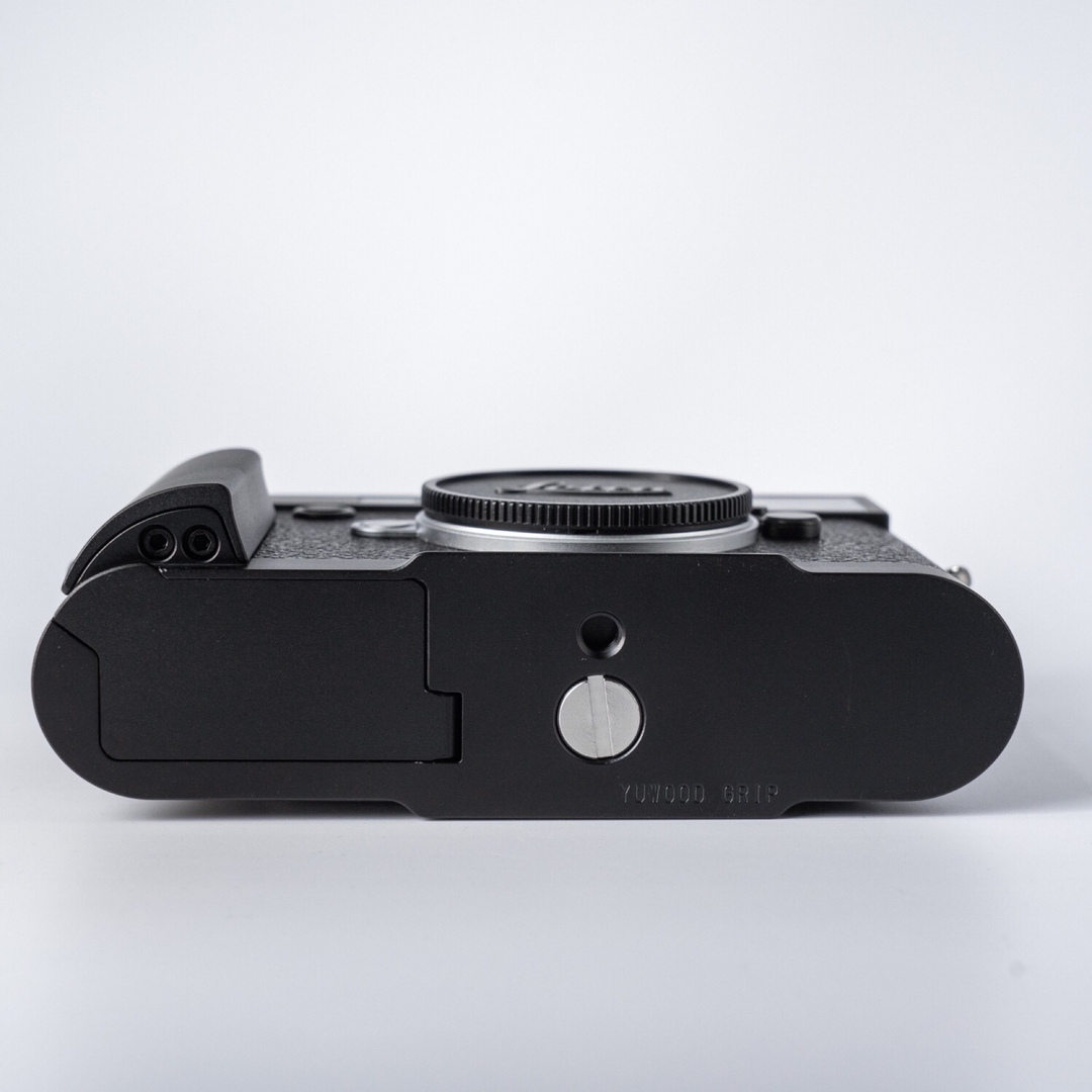 新品 LEICA ライカ m10用 ハンドグリップ (アルミニウム)の通販 新品 LEICA ライカ m10用 ハンドグリップ (アルミニウム)の通販