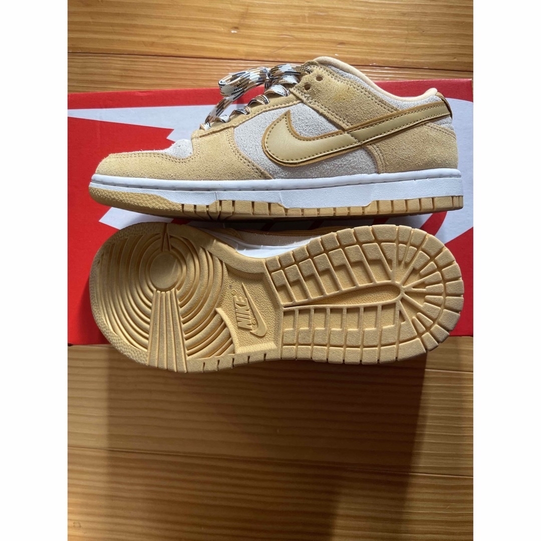 NIKE(ナイキ)のほぼ新品♡NIKEダンクLow♡レディース24cm レディースの靴/シューズ(スニーカー)の商品写真