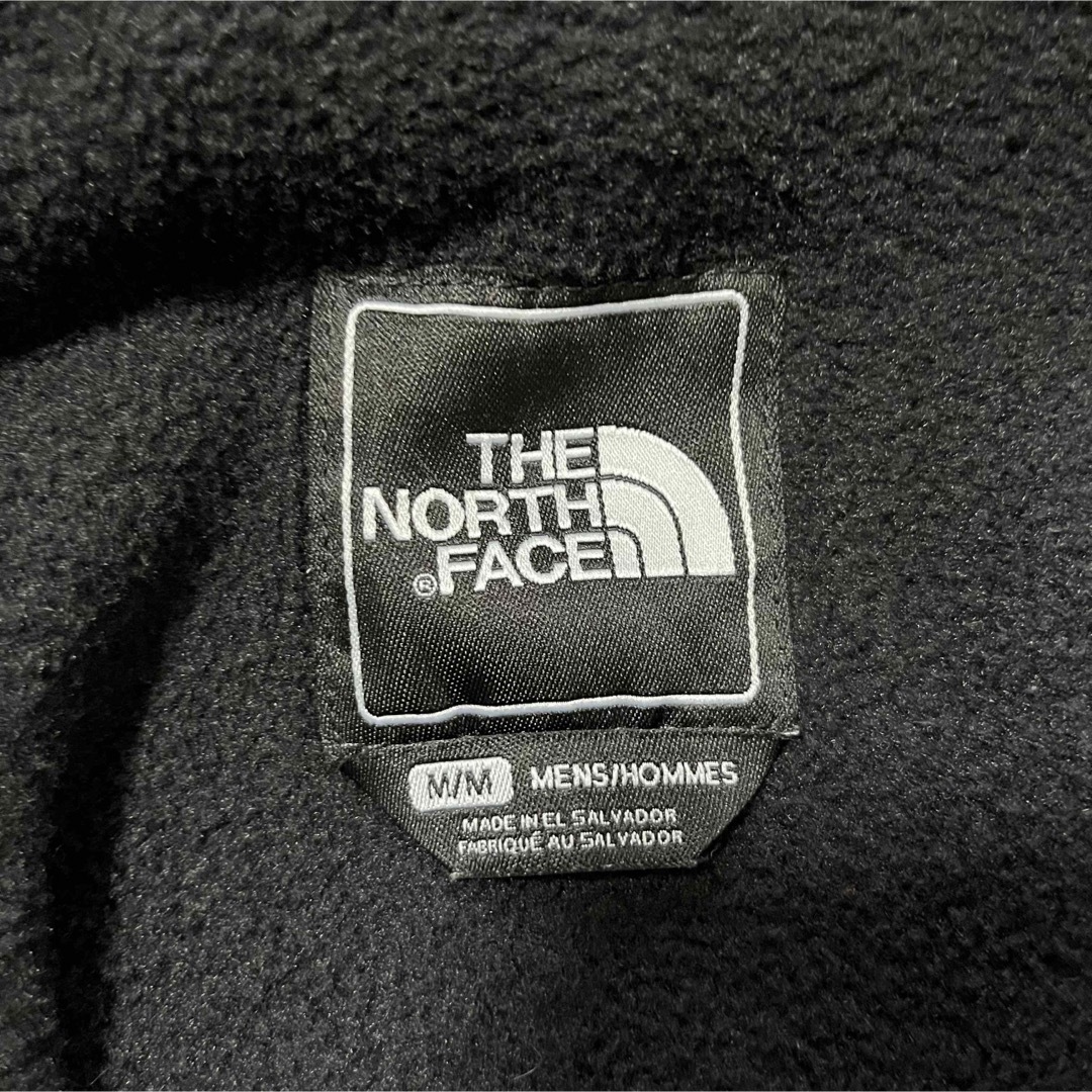 THE NORTH FACE(ザノースフェイス)のUSA規格ノースフェイス　デナリジャケット　フーディー　M メンズのジャケット/アウター(マウンテンパーカー)の商品写真