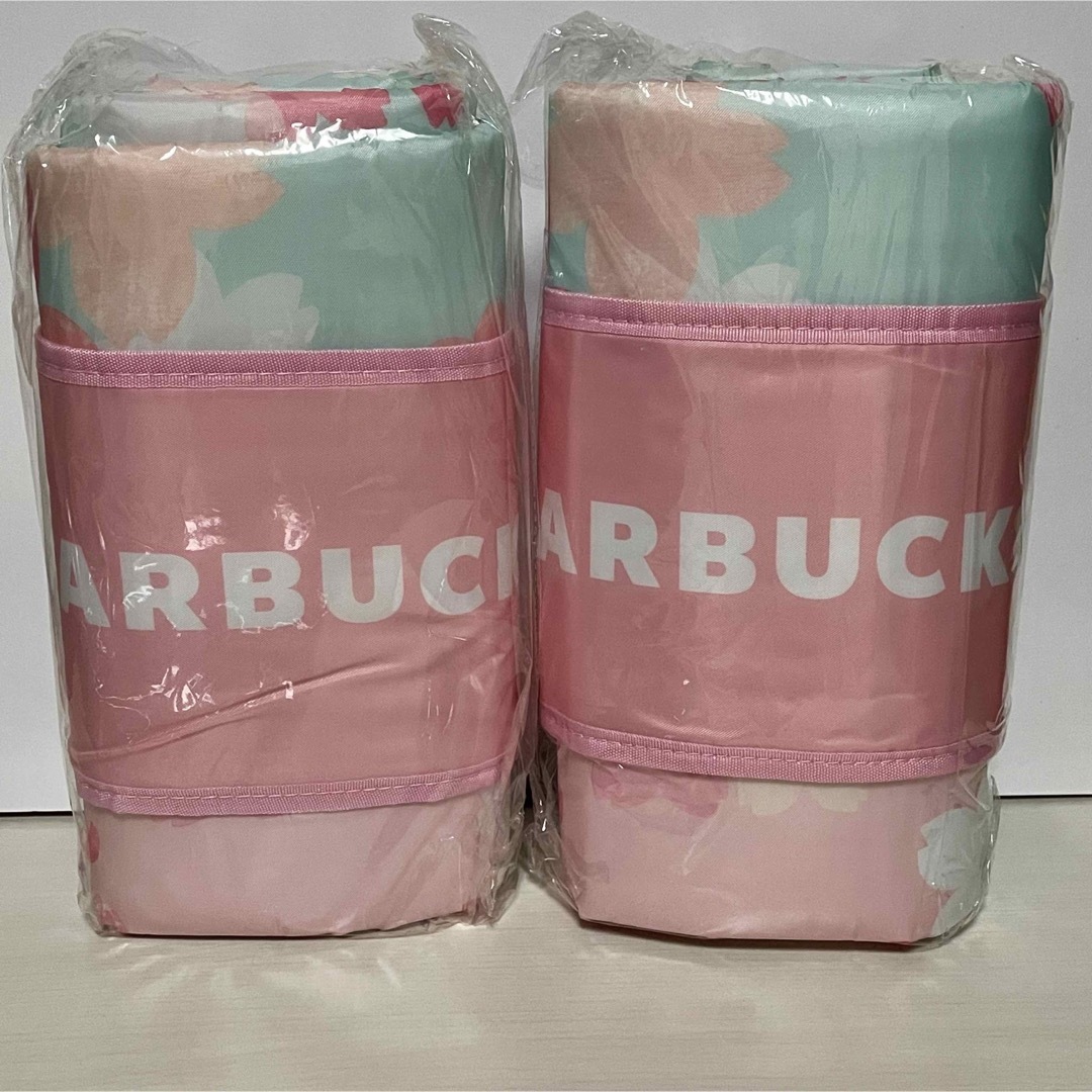 Starbucks(スターバックス)の【新品未使用】Starbucks さくらと苺 ピクニックセット☆ キッズ/ベビー/マタニティのこども用バッグ(トートバッグ)の商品写真