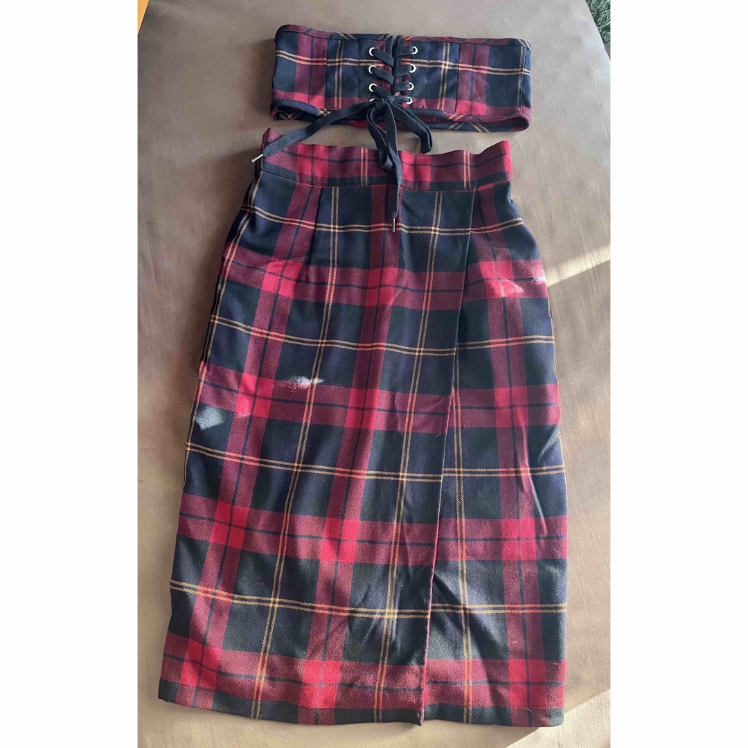 WEGO(ウィゴー)のWEGO コルセットベルトラップタイトスカート レディースのスカート(ひざ丈スカート)の商品写真