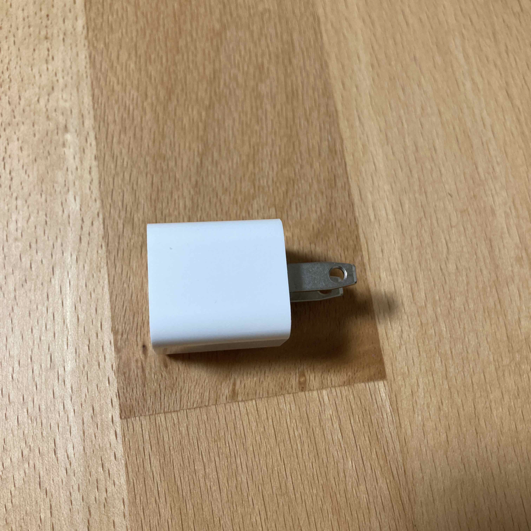 Apple(アップル)のUSB電源アダプタ スマホ/家電/カメラの生活家電(変圧器/アダプター)の商品写真