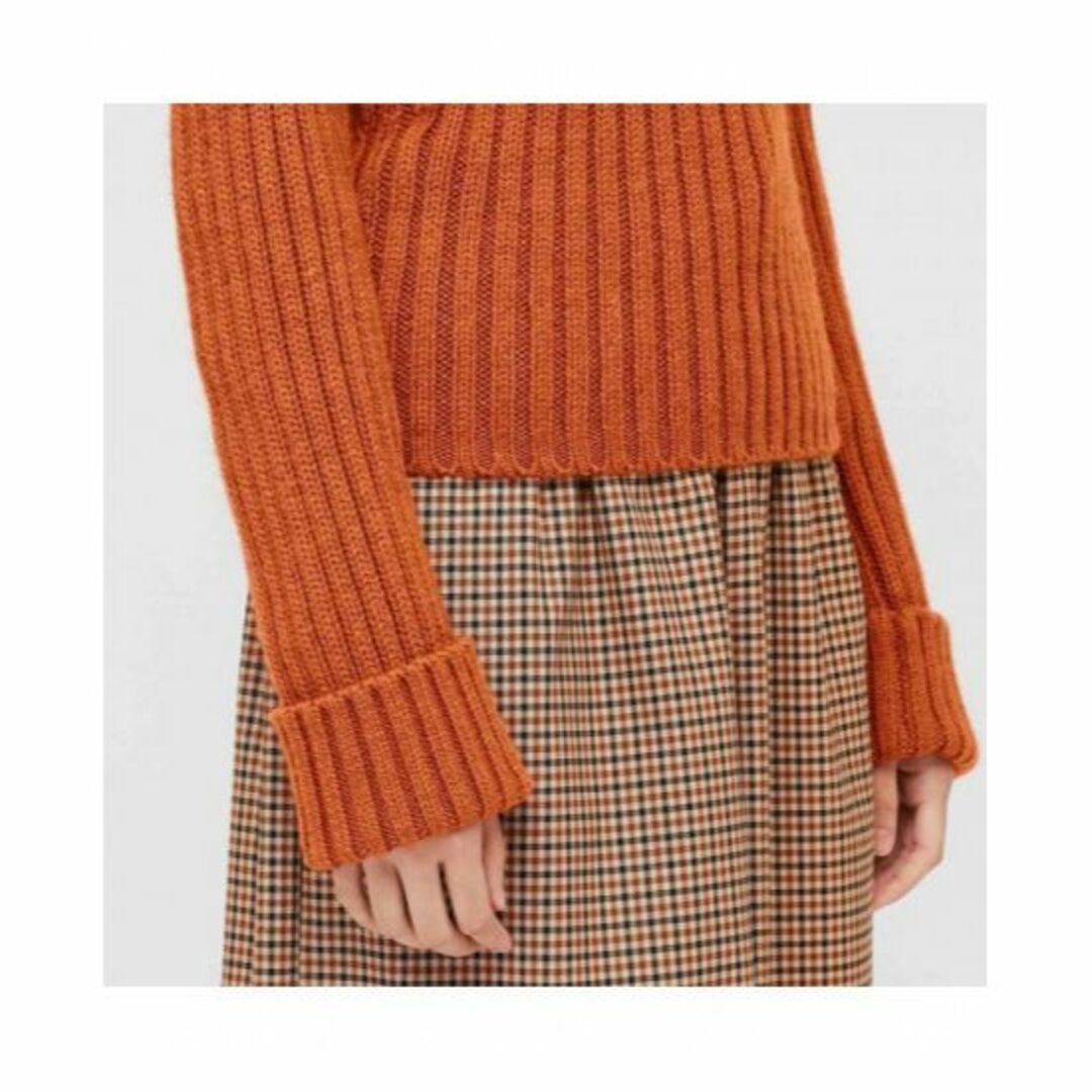 UNIQLO - 【未使用】UNIQLO JWA クロップドクルーネックセーター UNIQLO - 【未使用】UNIQLO JWA クロップドクルーネックセーター