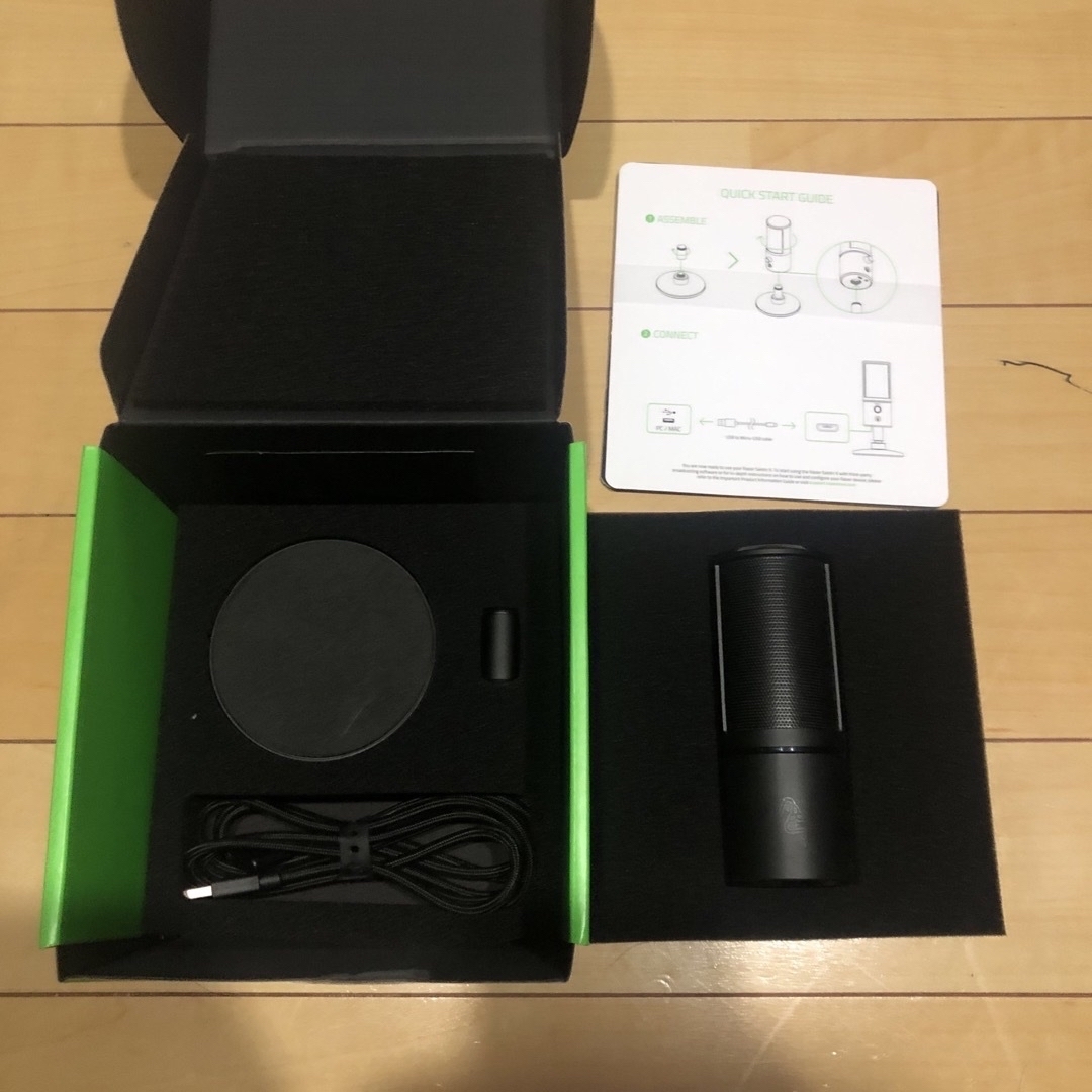 Razer(レイザー)のRazer マイク Seiren X USB コンデンサーマイク black 楽器のレコーディング/PA機器(マイク)の商品写真