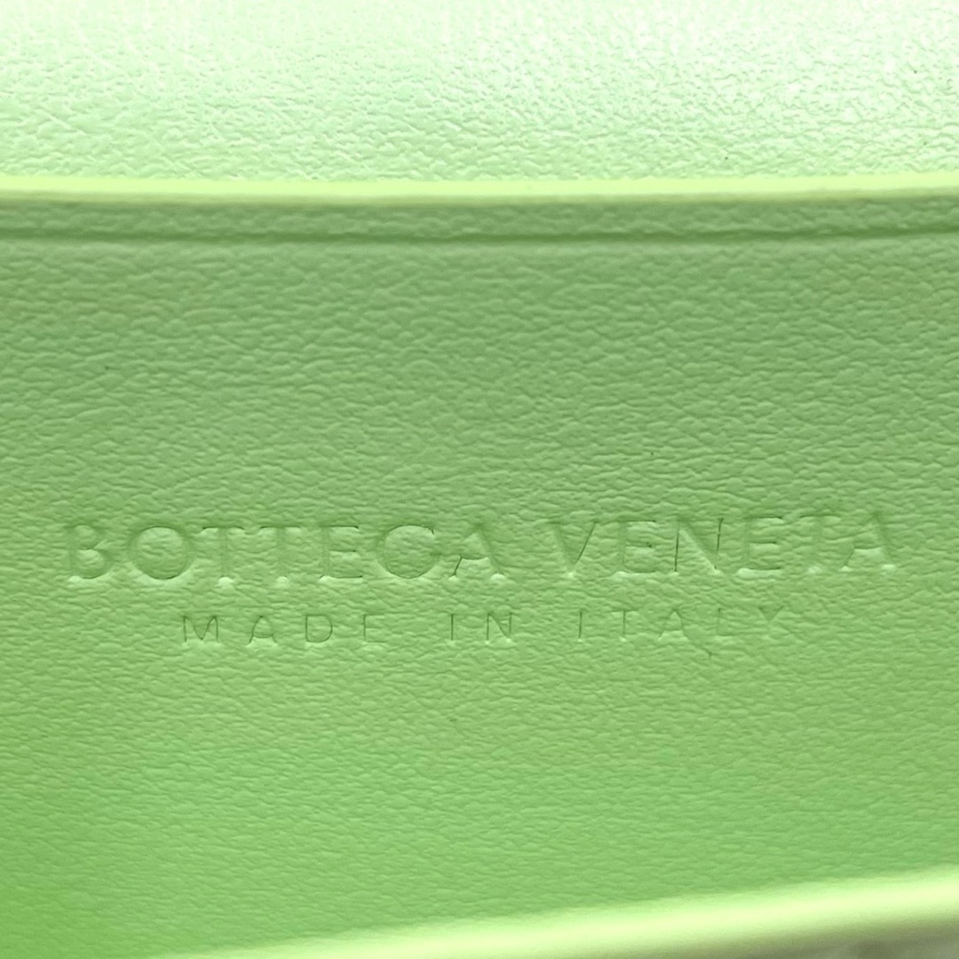 BOTTEGAVENETA ボッテガヴェネタ カードケース イントレチャート 名刺入れ 革 ビジネス ライトグリーン 小物 667141 レザー フェンネル ゴールド金具 レディース 定番 美品【品】