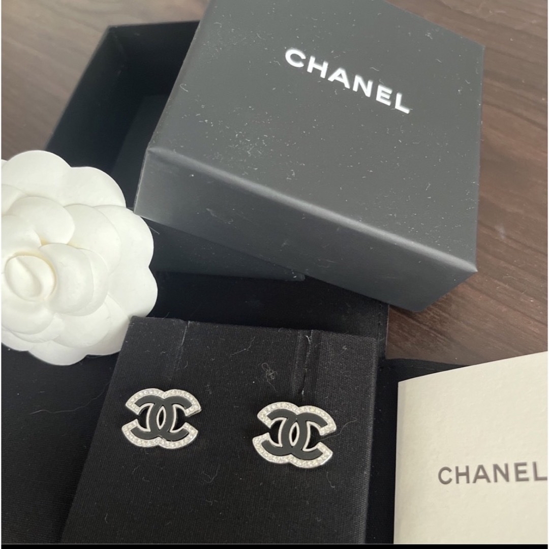 CHANEL   CHANEL ココマークロゴピアスの通販 by oim's shop｜シャネル