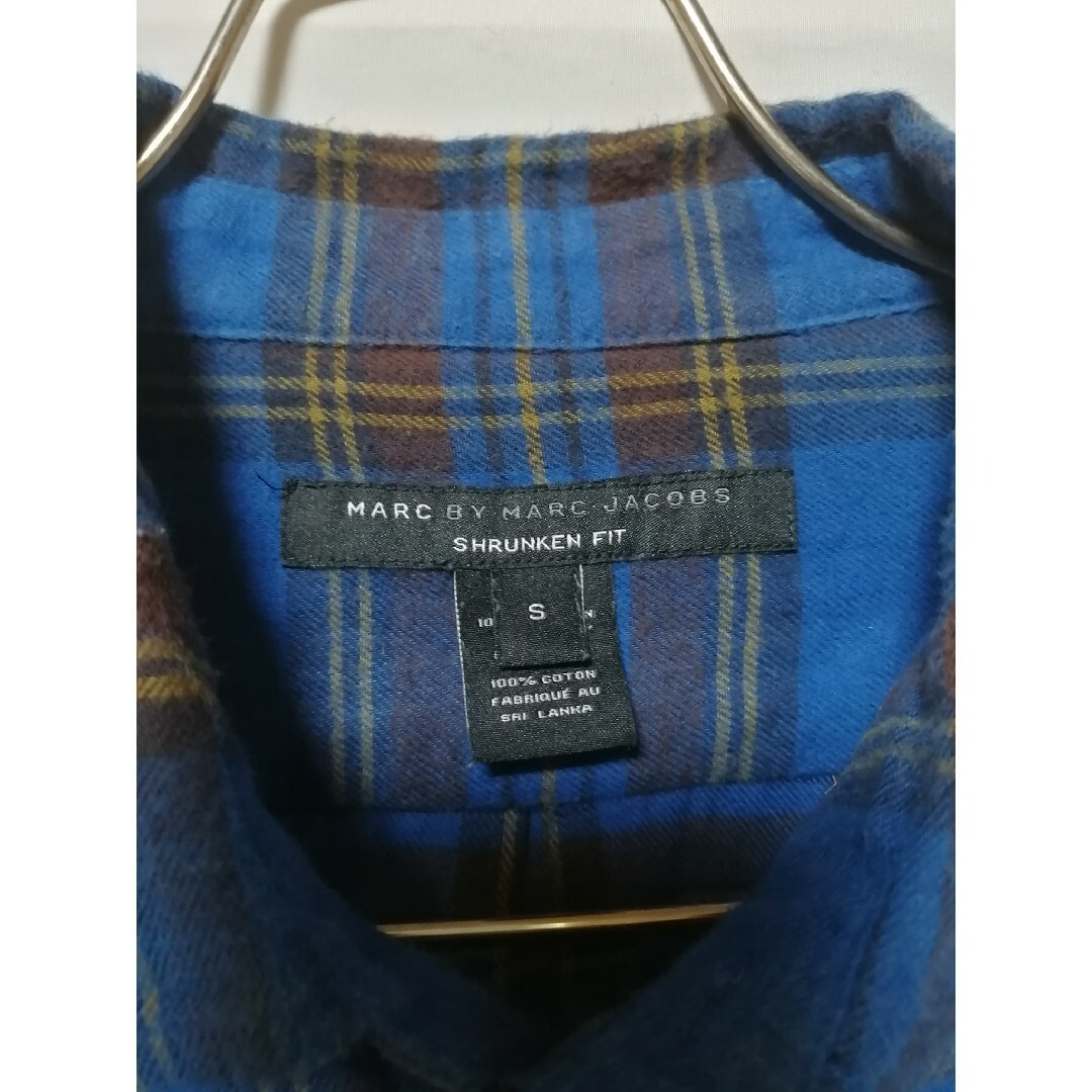 MARC BY MARC JACOBS(マークバイマークジェイコブス)のmarc by marc jacobs shrunken fit　シャツ　軽量 メンズのトップス(シャツ)の商品写真