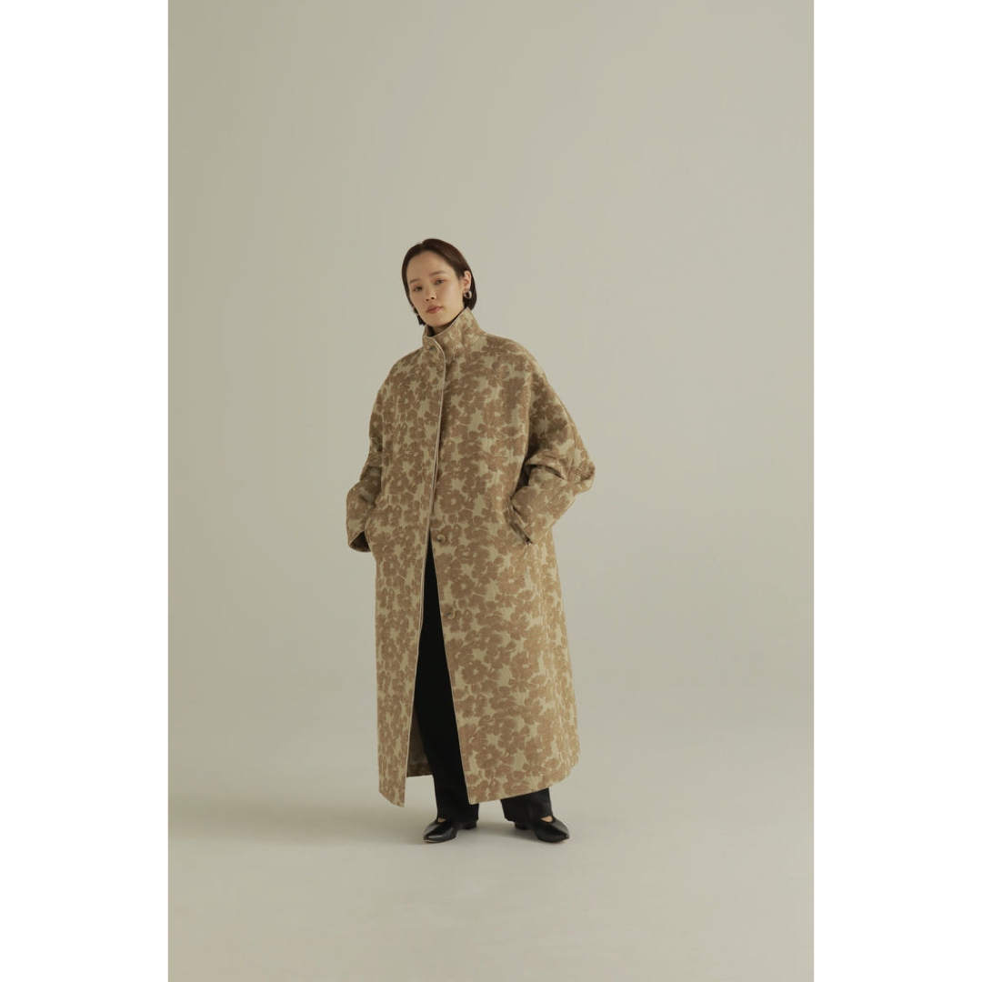 【louren】flower mole jacquard coat