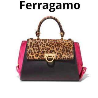 フェラガモ(Ferragamo)の超美品‼️❤︎フェラガモ❤︎レオパードはらこ2way牛革バッグ(ハンドバッグ)