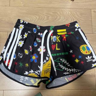 オリジナルス(Originals（adidas）)のアディダスオリジナルス　ファレルウィリアムス　ショートパンツ　(ショートパンツ)