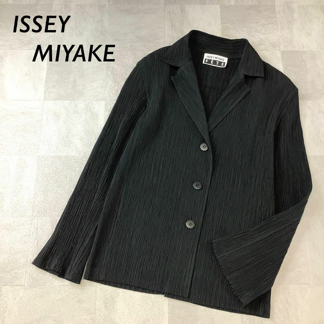 ISSEY MIYAKE　FETE  プリーツジャケット　グレー