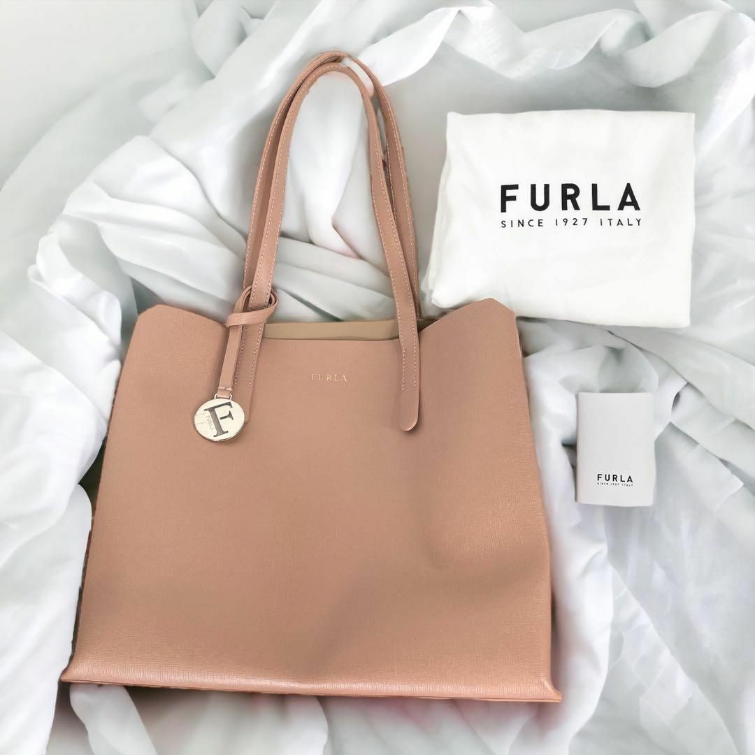 新品　値下げ　フルラ  トートバッグ　FURLA ピンク