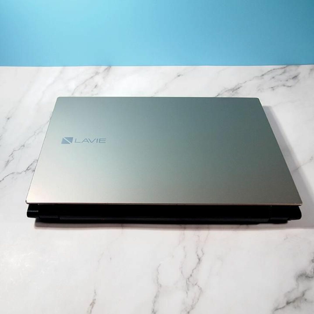 フルHD高スペックCore i7✨メモリ16GB✨SSD1TBのノートパソコン-