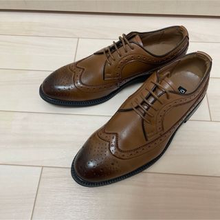 ギオネ(GUIONNET)の美品　GUIONNET WING TIP DERBY ドレスシューズ　革靴(ドレス/ビジネス)