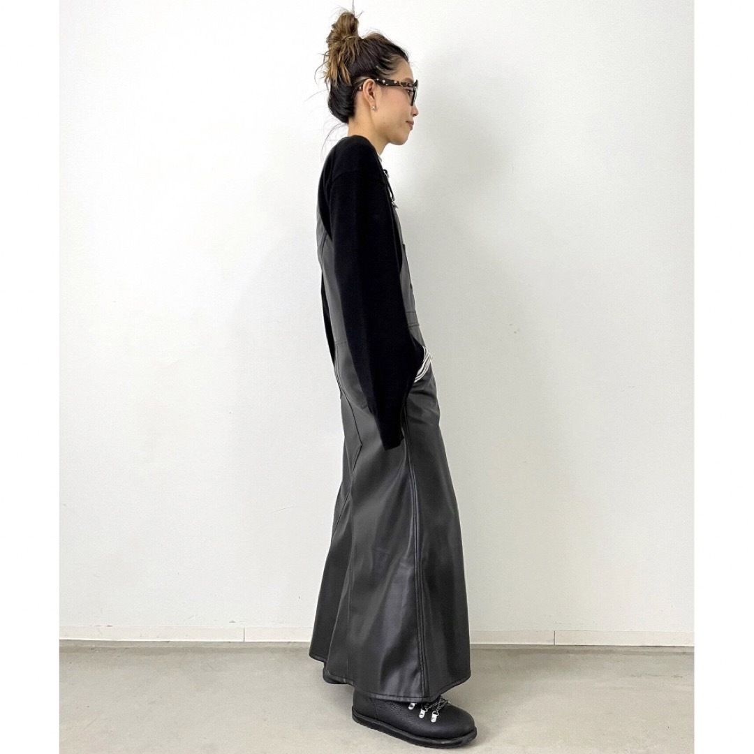 L'Appartement DEUXIEME CLASSE(アパルトモンドゥーズィエムクラス)のすももママ様専用artificial Leather Overall skirt レディースのスカート(その他)の商品写真