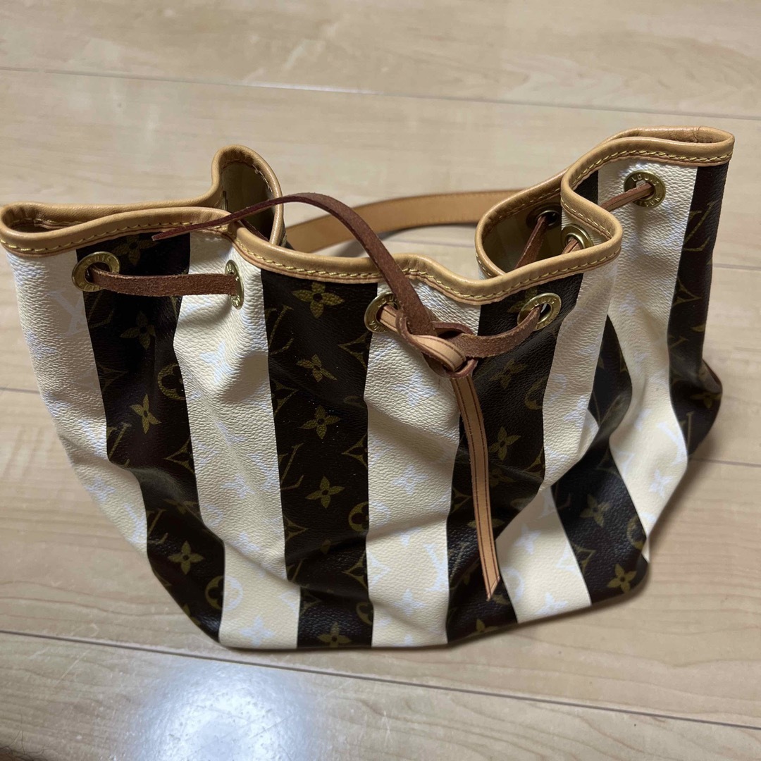 LOUIS VUITTON(ルイヴィトン)のLOUIS VUITTON レディースのバッグ(その他)の商品写真