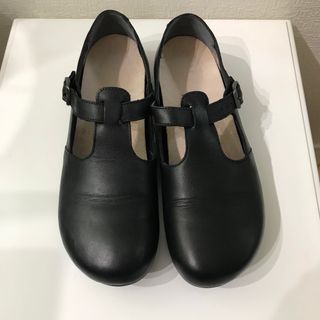 ビルケンシュトック(BIRKENSTOCK)のビルケンシュトック バレエシューズ フラットレザー Tストラップ (バレエシューズ)