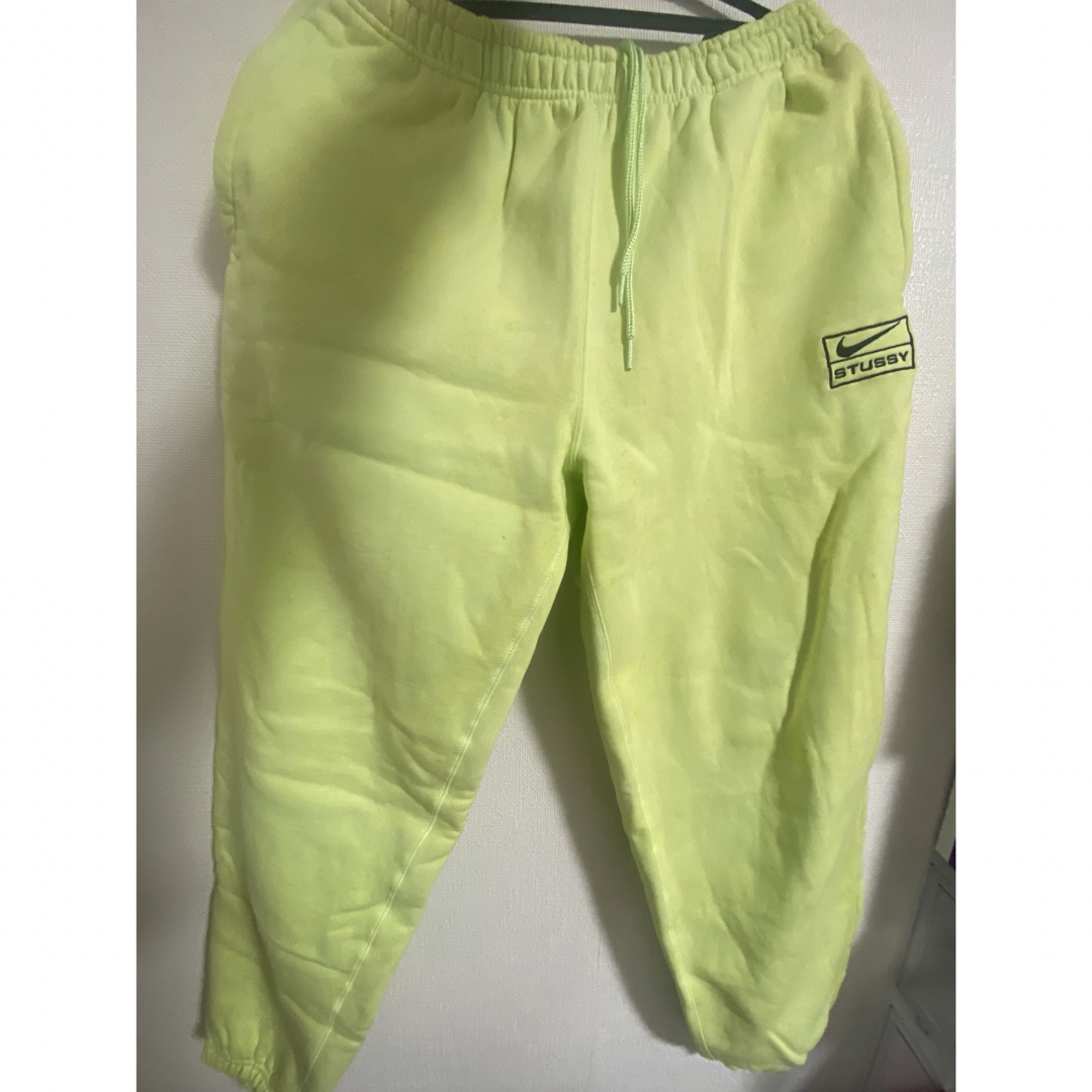 STUSSY(ステューシー)のStussy × NikeWashed Fleece Pant "Yellow" メンズのトップス(スウェット)の商品写真