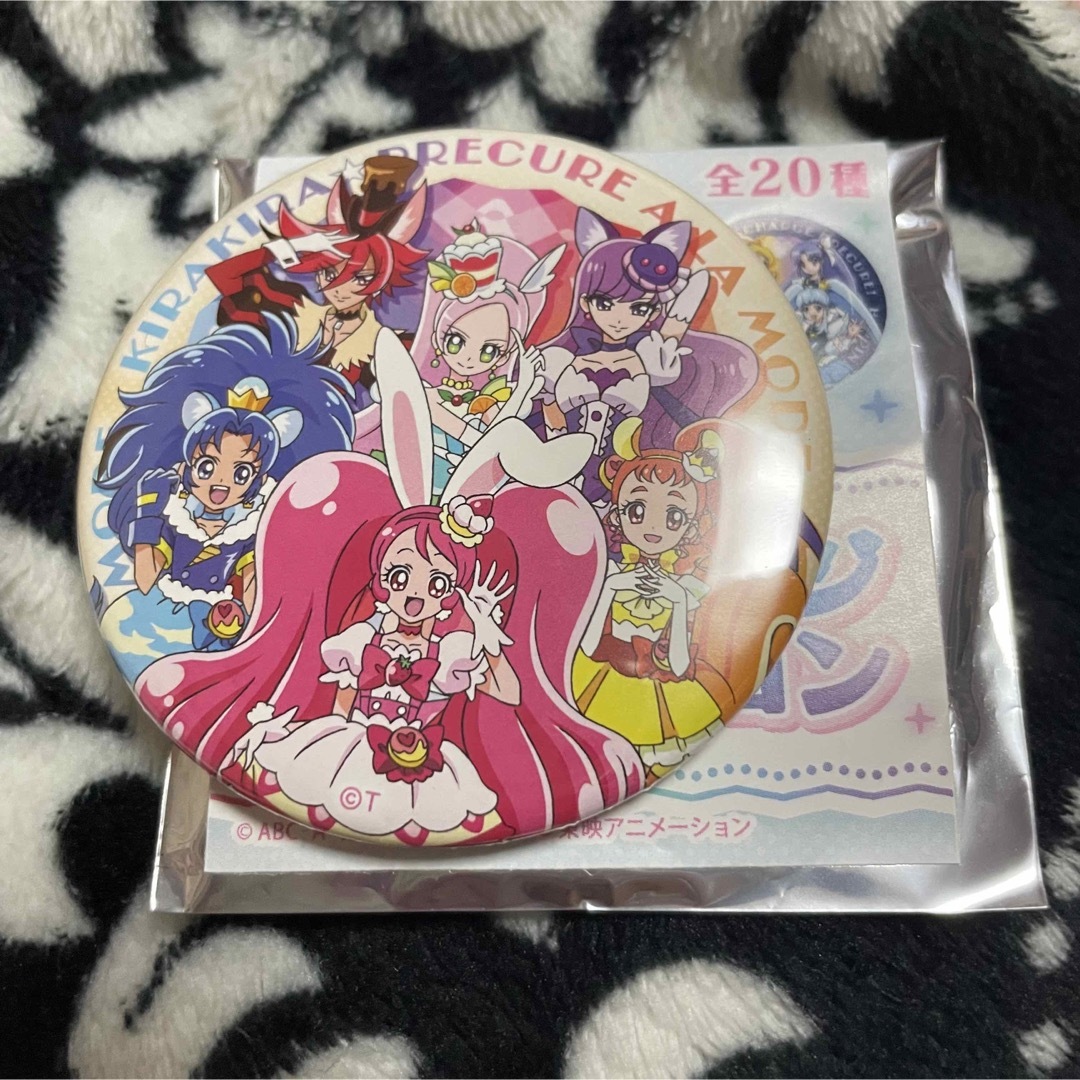 プリキュア 缶バッジ エンタメ/ホビーのおもちゃ/ぬいぐるみ(キャラクターグッズ)の商品写真