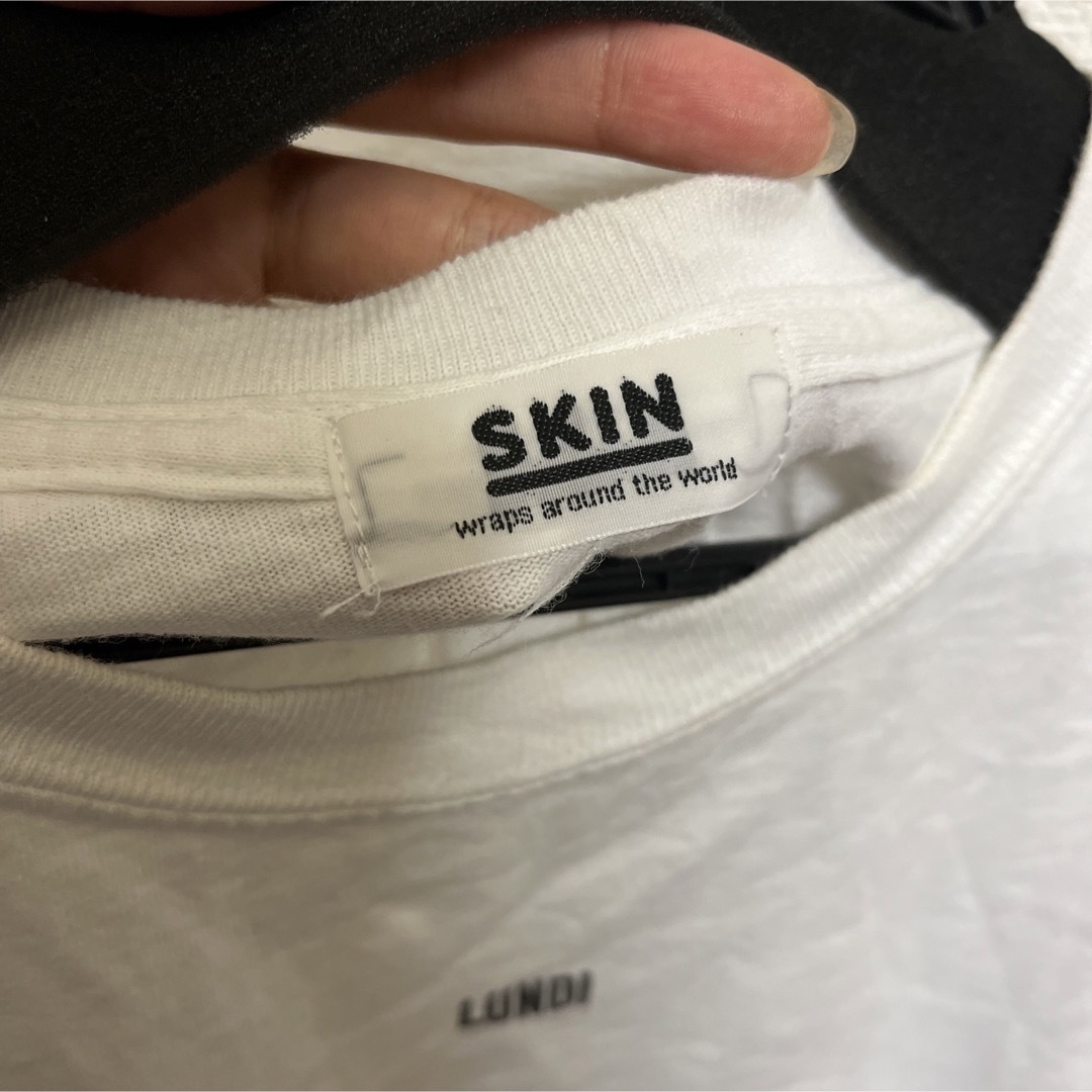 JOURNAL STANDARD(ジャーナルスタンダード)のスキン　skin フォトプリント　Tシャツ　半袖　白 レディースのトップス(Tシャツ(半袖/袖なし))の商品写真