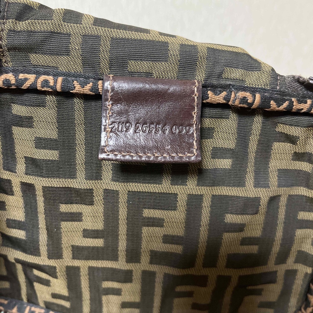 FENDI(フェンディ)の♡本日限定お値下♡FENDI バニティ バッグ♡ レディースのバッグ(ハンドバッグ)の商品写真