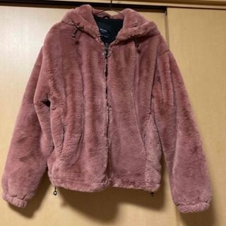 ベルシュカ(Bershka)のベルシュカ♡アウター(毛皮/ファーコート)