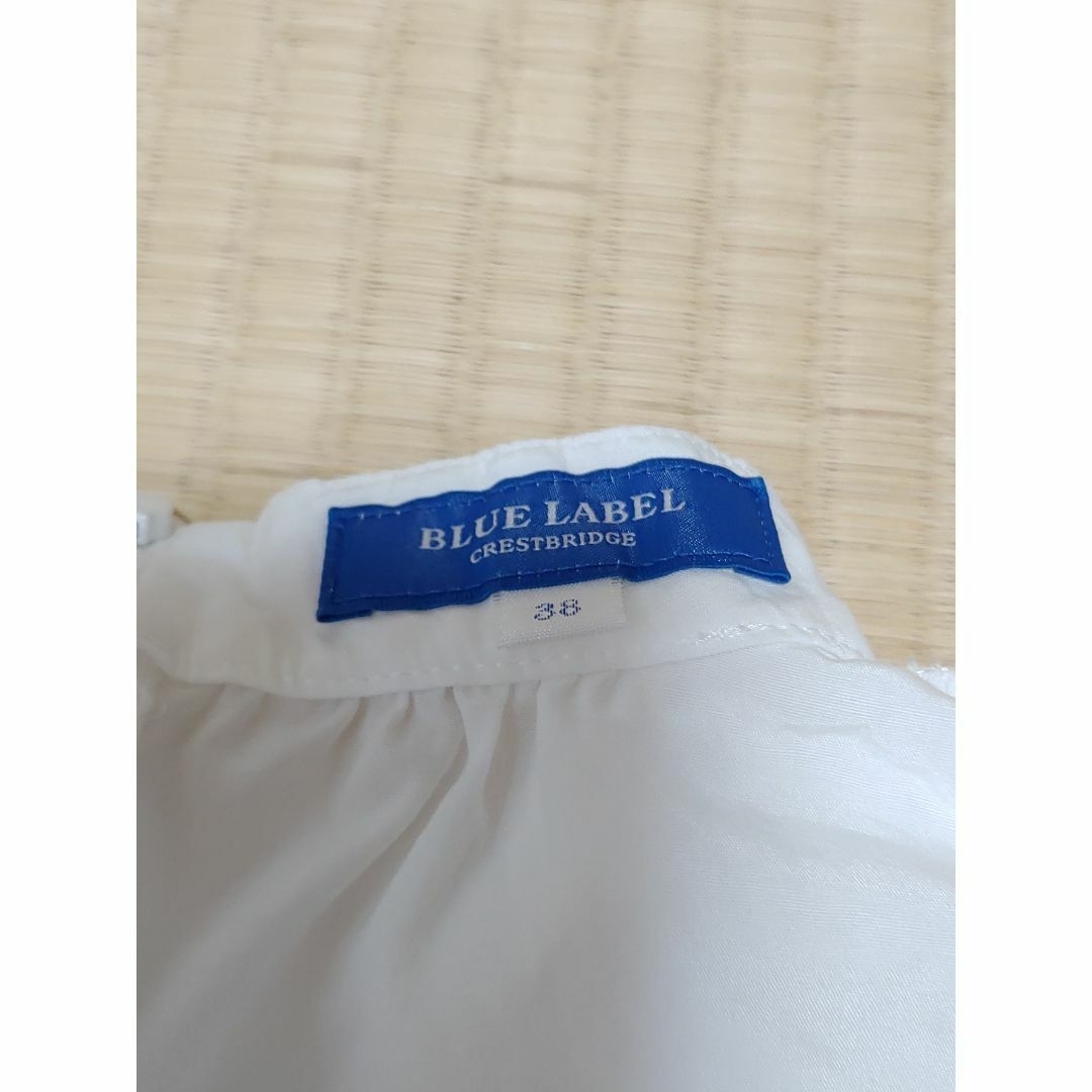 BURBERRY BLUE LABEL(バーバリーブルーレーベル)の長袖 ブラウス バーバリーブルーレーベル ３８ ホワイト シャツ レディースのトップス(シャツ/ブラウス(長袖/七分))の商品写真