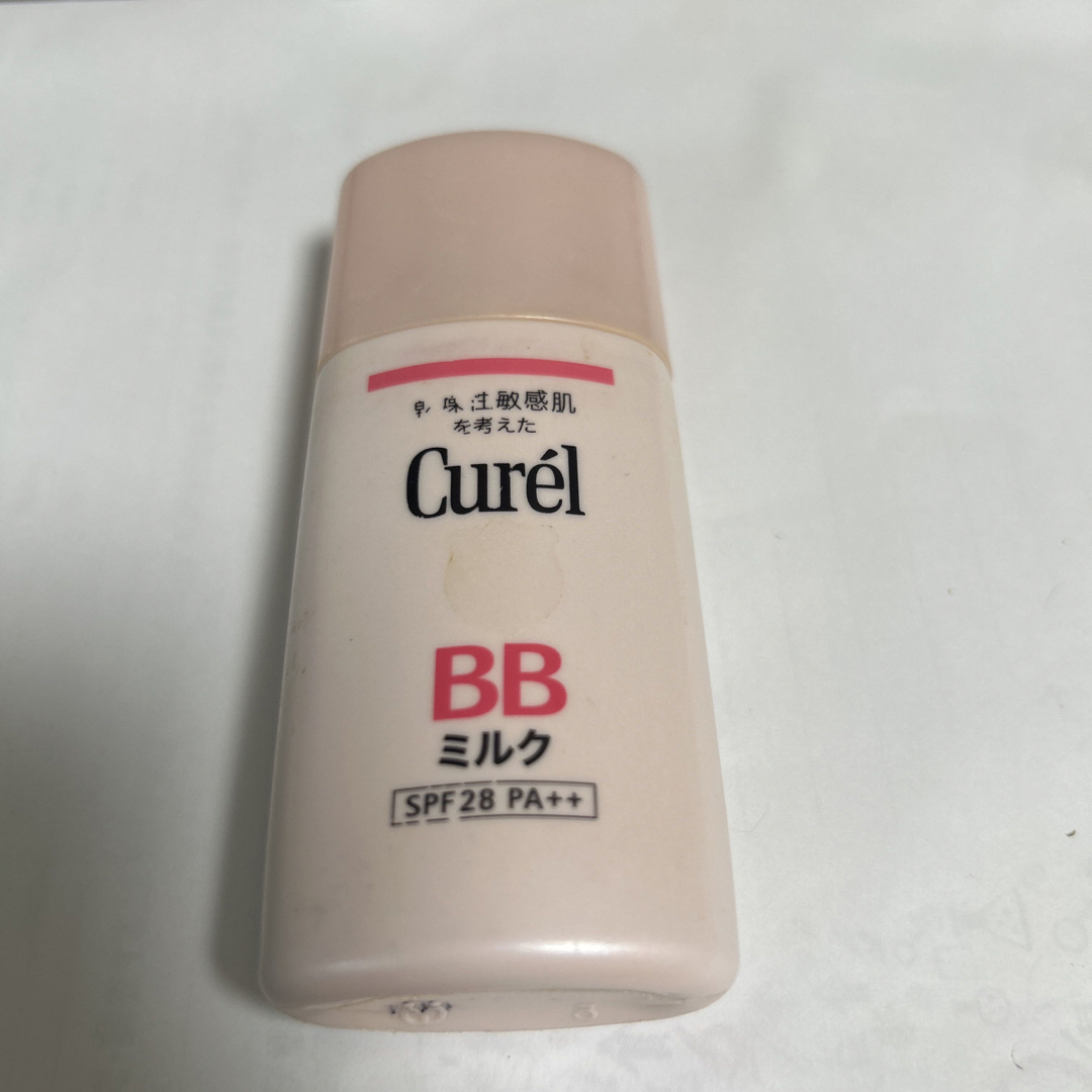 Curel(キュレル)のキュレル　bbミルク　明るい色 コスメ/美容のベースメイク/化粧品(BBクリーム)の商品写真