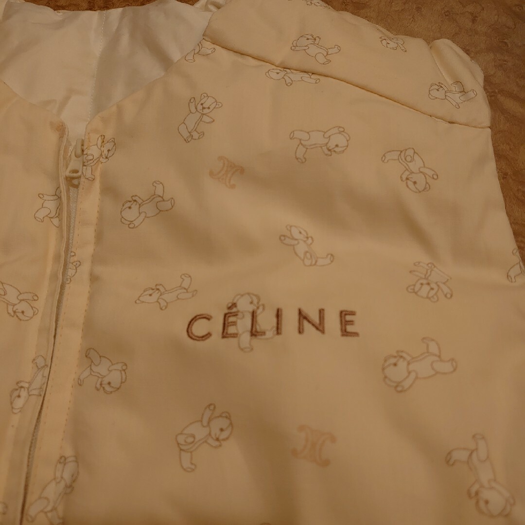 celine(セリーヌ)のダウンスリーパー　セリーヌ　新品未使用 キッズ/ベビー/マタニティのこども用ファッション小物(おくるみ/ブランケット)の商品写真