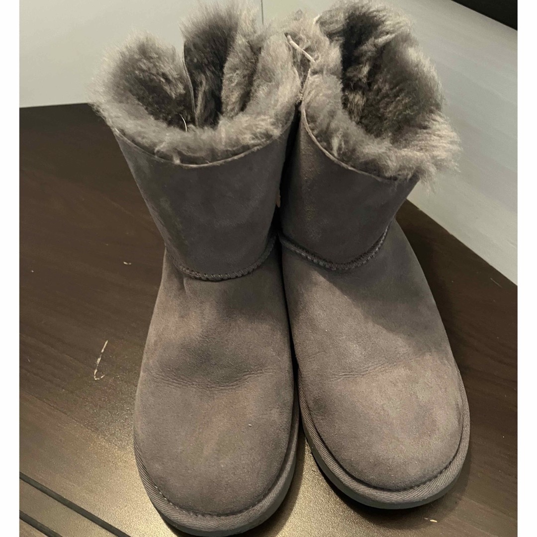 UGG アグ リボン ブーツ 新品☆24センチ グレー-