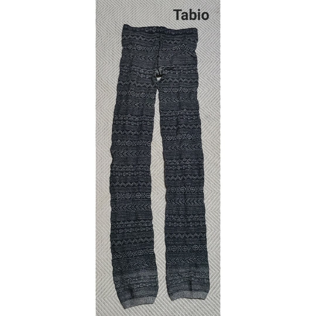 Tabio(タビオ)の【Tabio・靴下屋】ジャガード柄レギンス12分丈 レディースのレッグウェア(レギンス/スパッツ)の商品写真