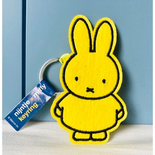 ミッフィー(miffy)のミッフィーオランダ限定イエロー黄色フェルトキーリングキーホルダーmiffy(キーホルダー)