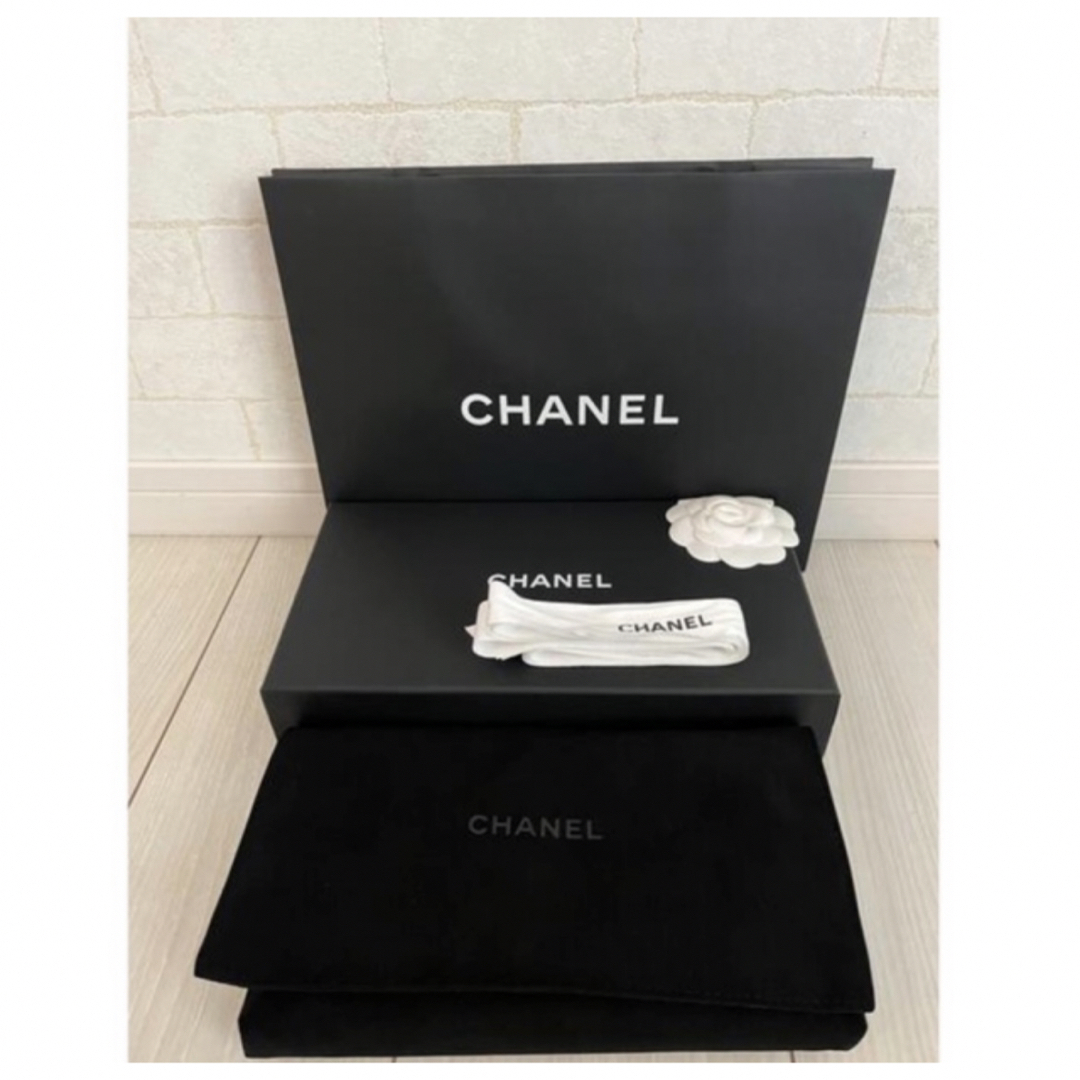 CHANELフィリグリー長財布