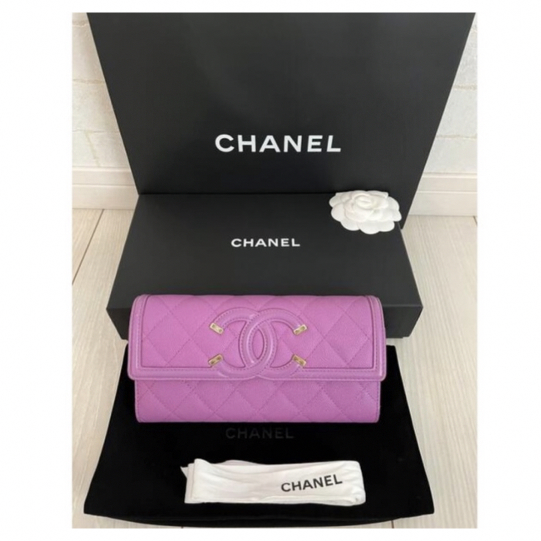 CHANEL(シャネル)のCHANELフィリグリー長財布 レディースのファッション小物(財布)の商品写真