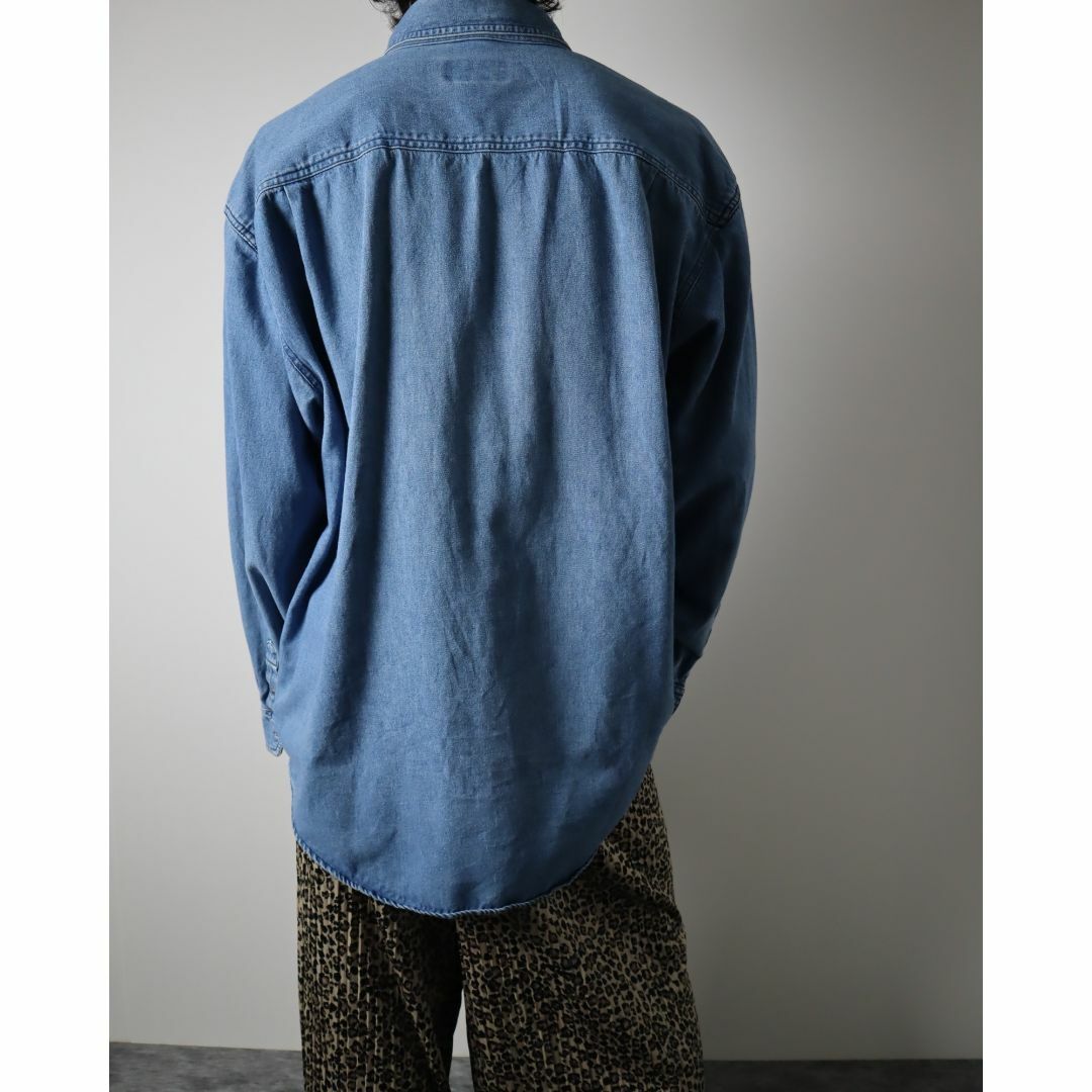 ART VINTAGE(アートヴィンテージ)の【vintage】刺繍ロゴ ボタンダウン ルーズ デニム 長袖シャツ 青 XL メンズのトップス(シャツ)の商品写真