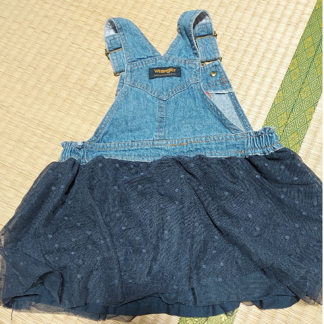 女の子　フリル　デニム キッズ/ベビー/マタニティのキッズ服女の子用(90cm~)(ワンピース)の商品写真