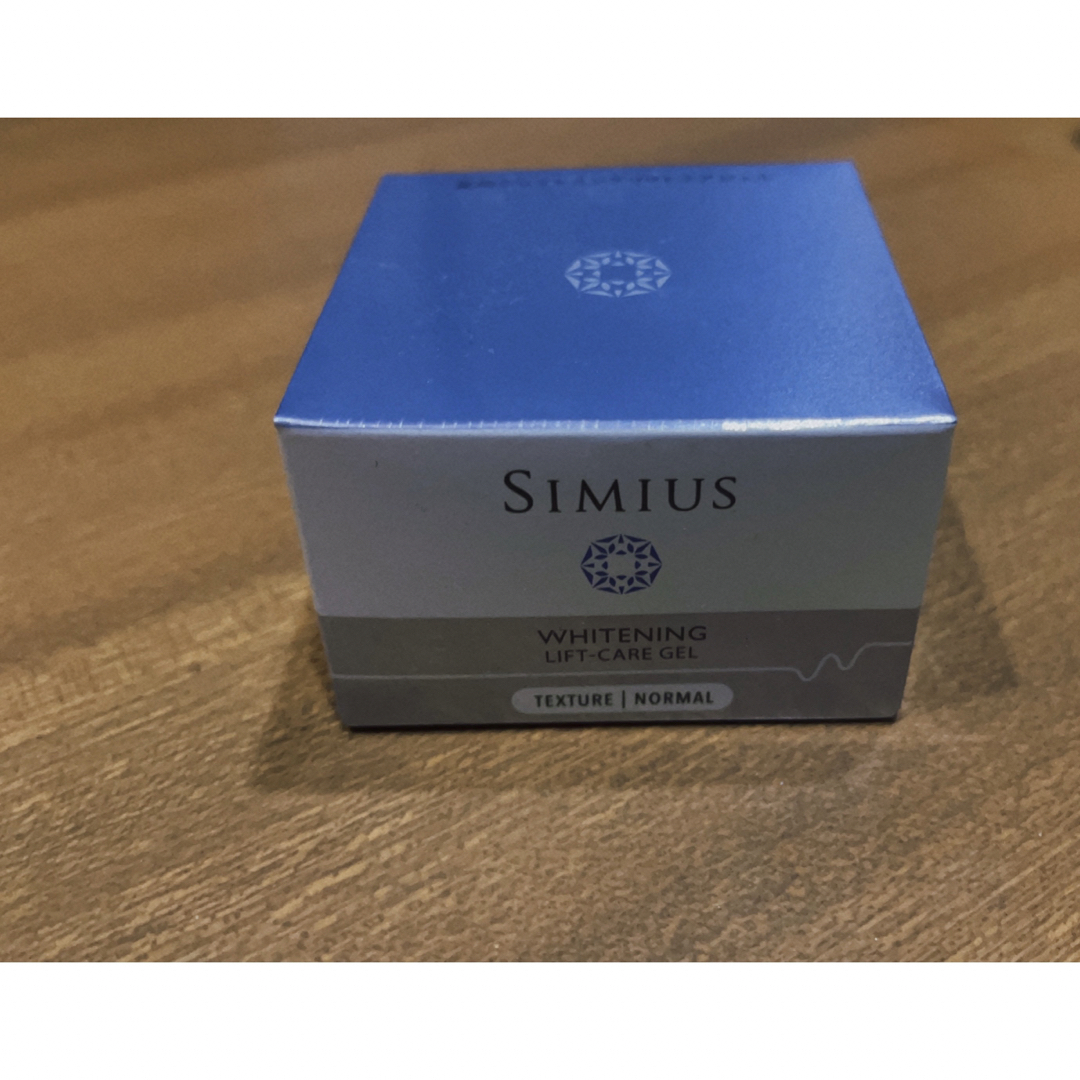 SIMIUS(シミウス)の【⭐️新品⭐️】シミウス SIMIUS 薬用ホワイトニングリフトケアジェル  コスメ/美容のスキンケア/基礎化粧品(保湿ジェル)の商品写真