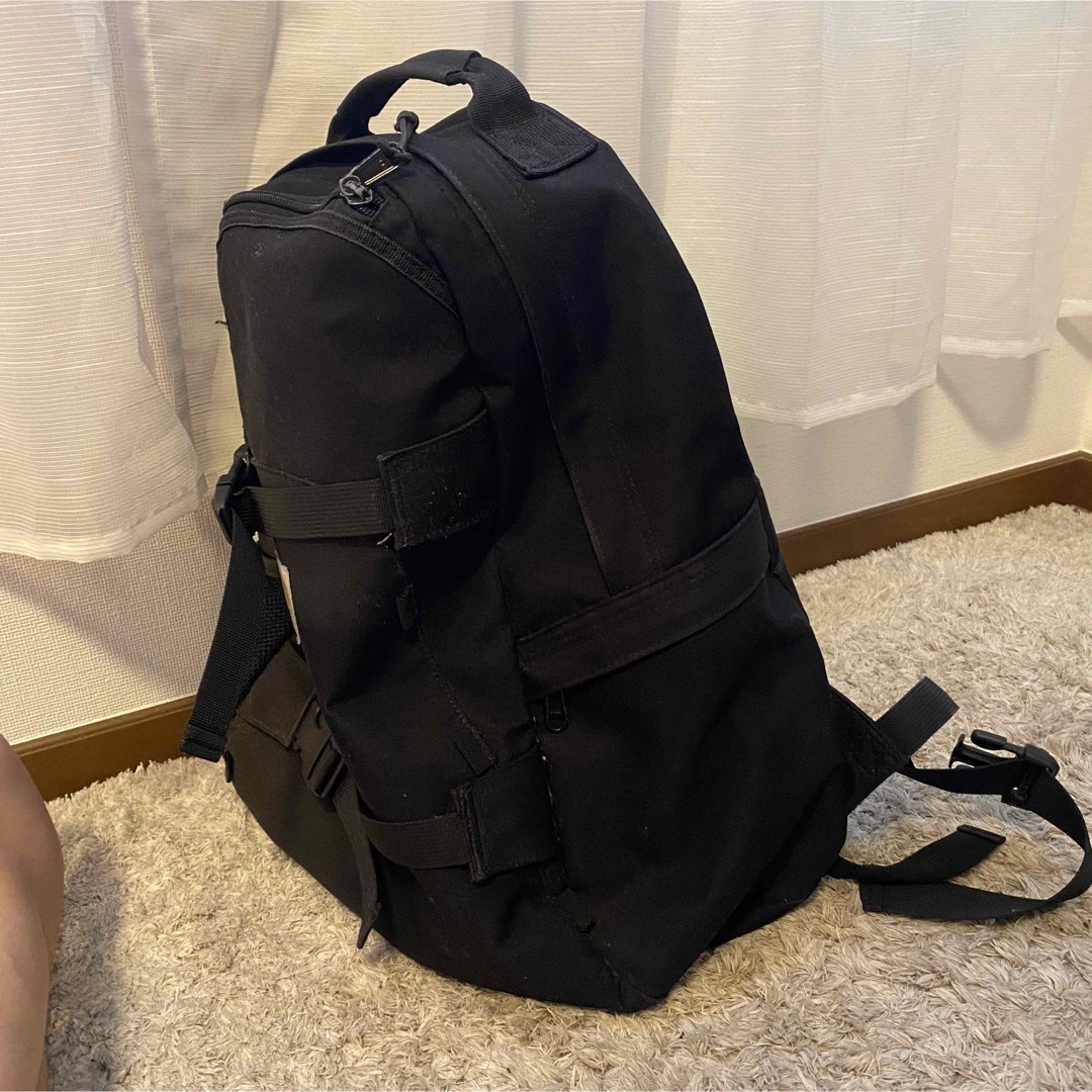 carhartt(カーハート)のカーハート　リュック　ブラック メンズのバッグ(バッグパック/リュック)の商品写真