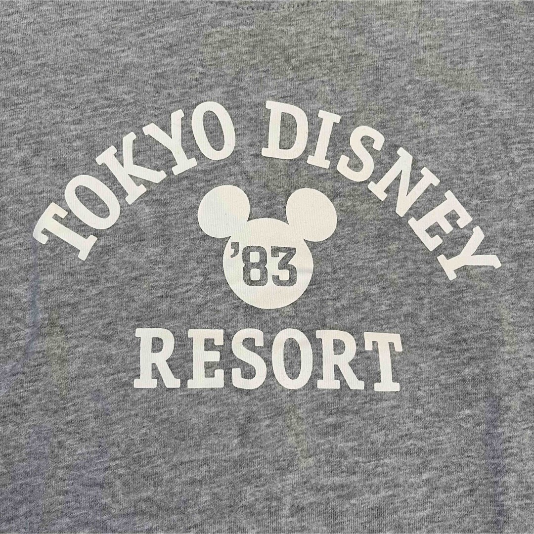 Disney(ディズニー)のbaiya 1983 ディズニー　130 Tシャツ　グレー　灰色　半袖　ミッキー キッズ/ベビー/マタニティのキッズ服男の子用(90cm~)(Tシャツ/カットソー)の商品写真