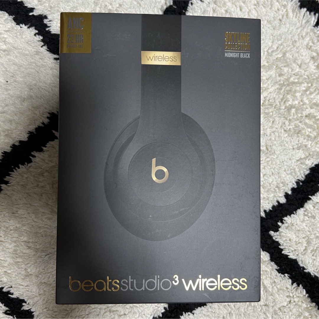 Beats(ビーツ)のBeats Studio3 ヘッドフォン ミッドナイトブラック MXJA2PA/ スマホ/家電/カメラのオーディオ機器(ヘッドフォン/イヤフォン)の商品写真