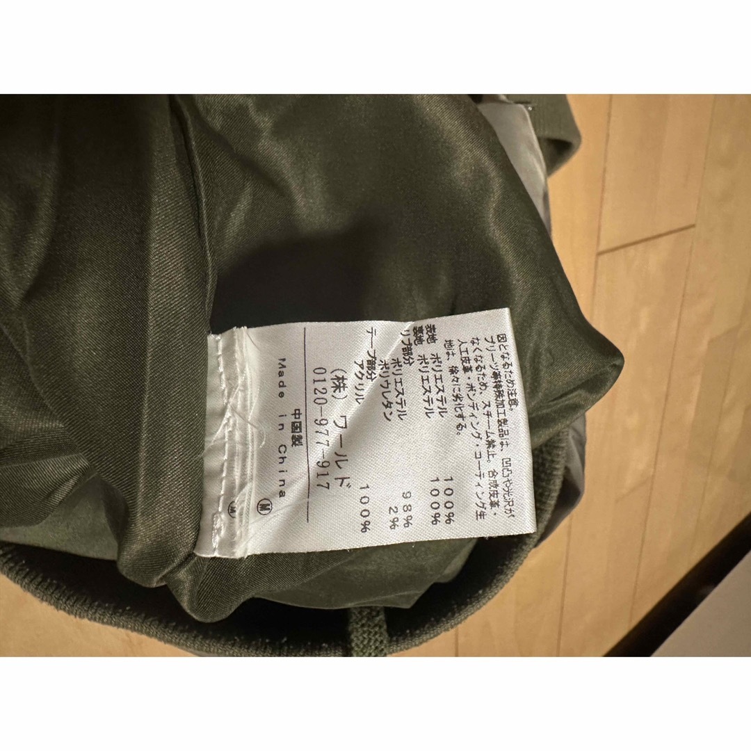 OZOC(オゾック)のOZOC レースアップ　MA-1ミリタリーブルゾン　スタジャン レディースのジャケット/アウター(ミリタリージャケット)の商品写真